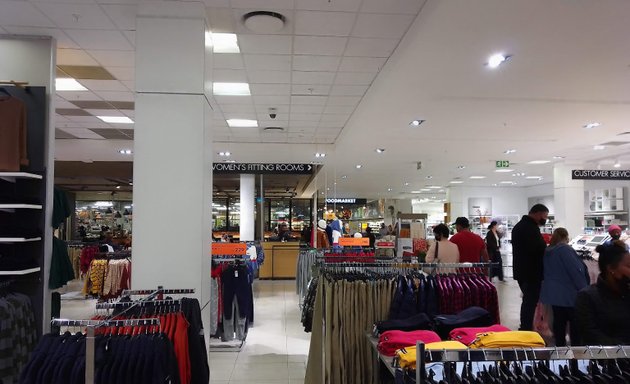 Photo of Woolworths Somerset Mall