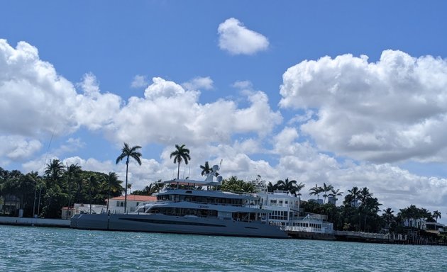 Photo of Thriller Miami Speedboat Adventures