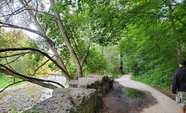 Photo of Etobicoke Valley Park