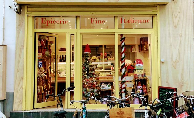 Photo de La bottega delle meraviglie épicerie fine italienne