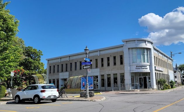 Photo of Bibliothèque Yves-Thériault