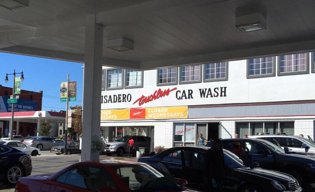 Photo of Divisadero Touchless Car Wash