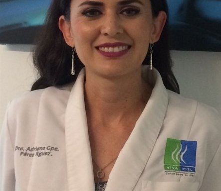 Foto de Dra. Adriana Guadalupe Pérez Rodríguez, Dermatólogo