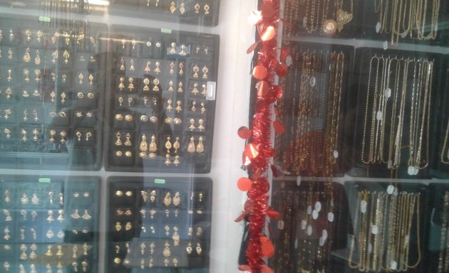Photo of Charu Fashion Jewellery & Fancy Items