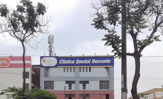 Foto de Clinica Dental Docente UPCH