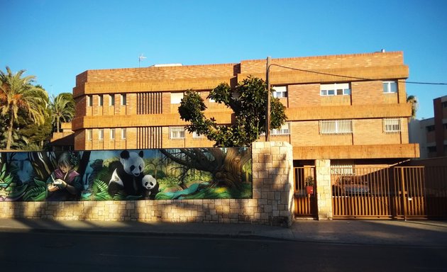 Foto de Colegio Santísimo Sacramento FEYDA. Centro católico concertado de Infantil, Primaria y Secundaria