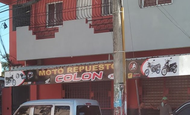 Foto de Moto Repuesto Colon