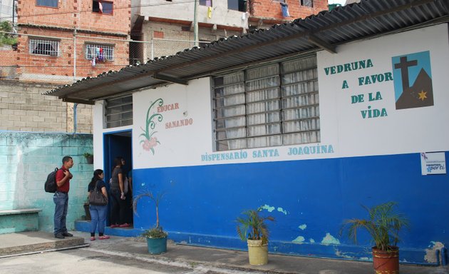 Foto de Dispensario Santa Joaquina de Vedruna. Colegio Don Pedro Fe y Alegría