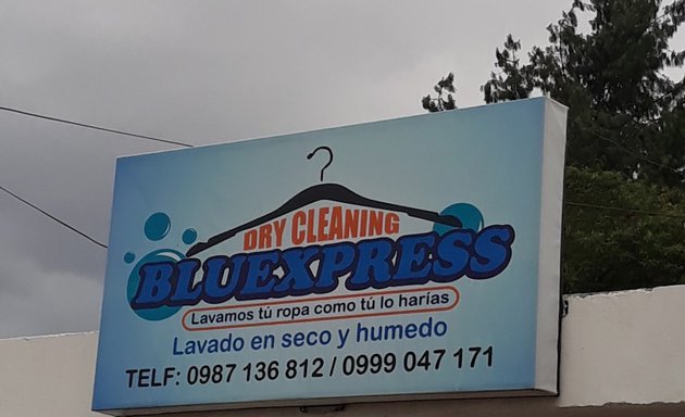 Foto de Dry Cleaning BluExpress