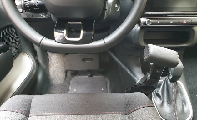 foto Sistema Guida 2000 Srl - Modifiche Auto per Disabili