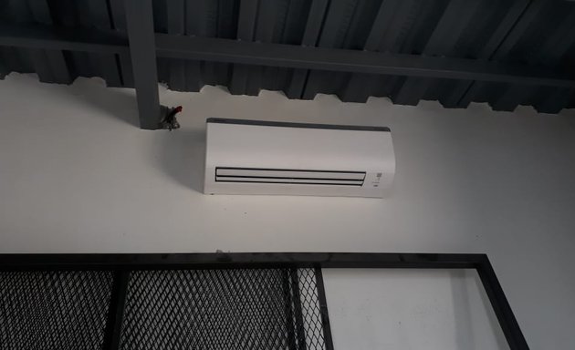 Photo of Confident Cooling System