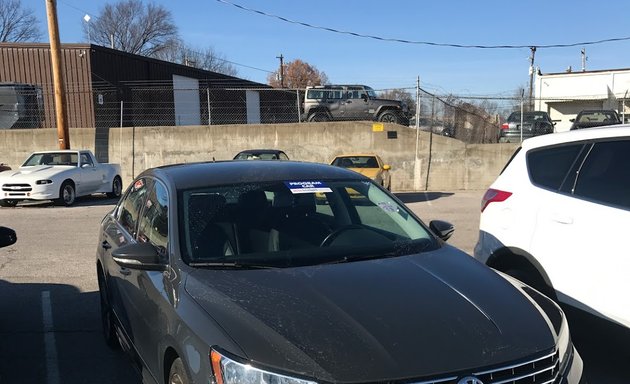 Photo of East Memphis Auto Center LLC