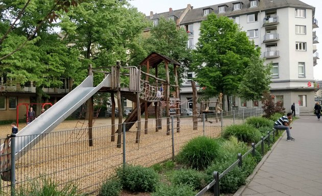 Foto von Spielplatz Affentorplatz