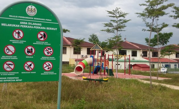 Photo of Playground Taman Vila Sejahtera