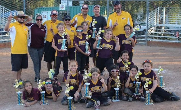 Photo of Encino-Sherman Oaks Girls Softball