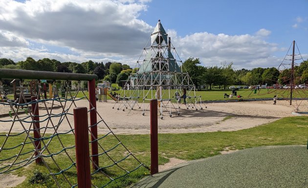 Photo of Highfields Park Play Area