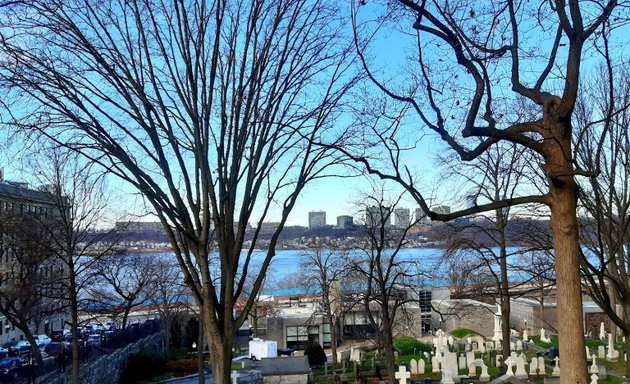 Photo of John Jacob Astor IV Grave