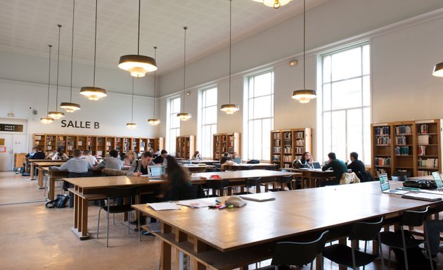 Photo de Bibliothèque Universitaire Centre - Université de Rennes 1