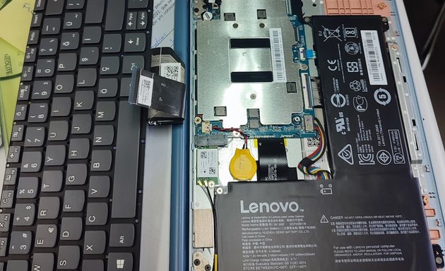 Foto de Reparación de notebook, PC gamer, soporte informático, redes