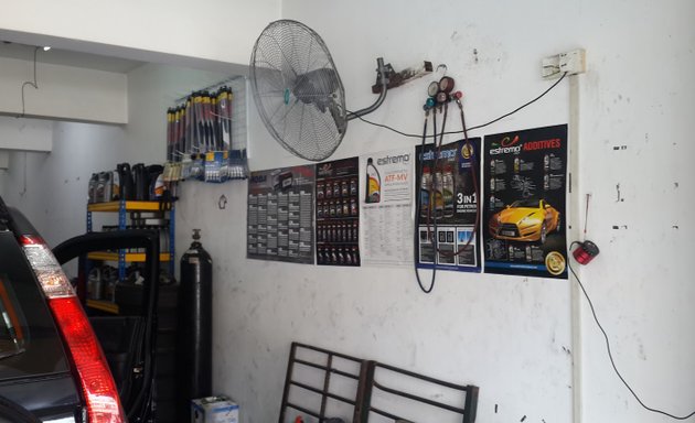 Photo of Qxin Auto Workshop