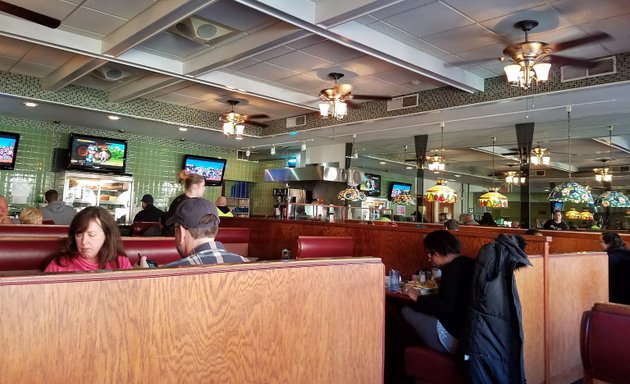 Photo of South Street Diner