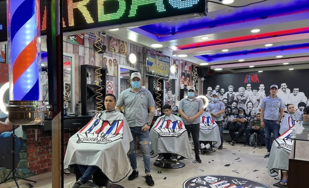 Foto de La fama barbershop 💈