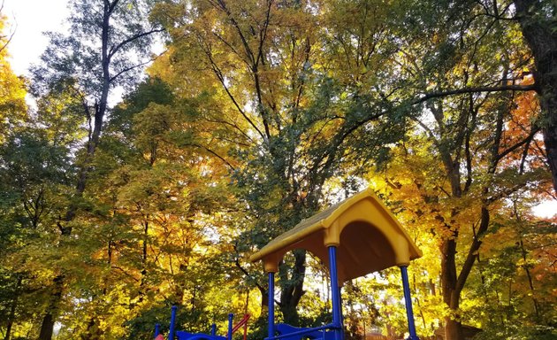 Photo of Montessori Schoolhouse