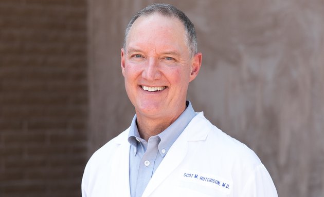 Photo of Dr. Scot Hutchison, MD