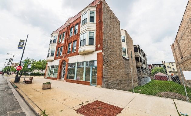 Photo of Pangea South Chicago Apartments
