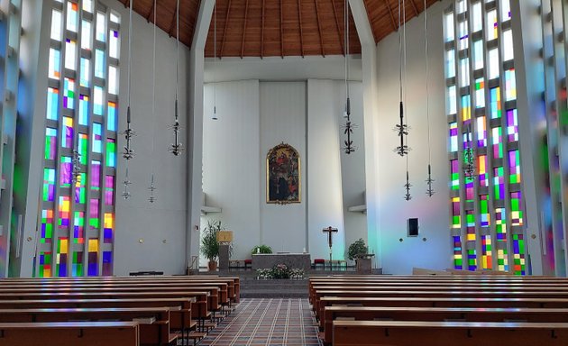 Foto von Leonhardkirche