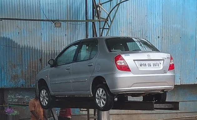 Photo of E. Abhinav Reddy Servicing Centre