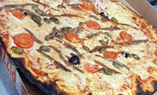 Photo de La Provençale Pizzeria