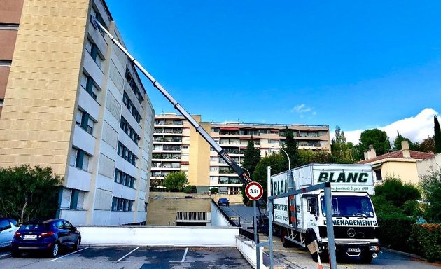 Photo de Agence BLANC DÉMÉNAGEMENTS et Garde-meubles Entreprise Familiale depuis 1933 , 4ème Génération à votre service