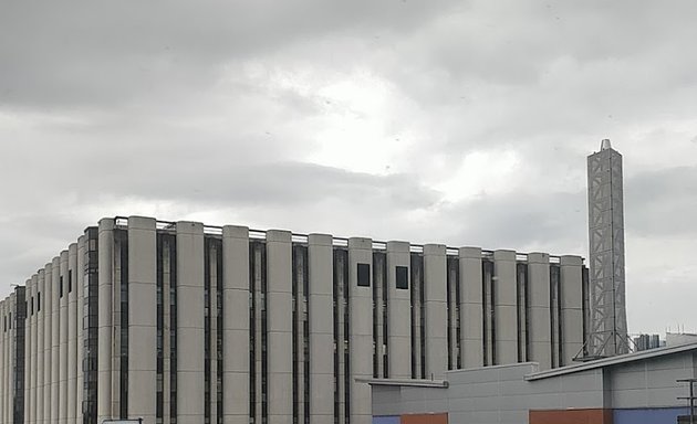 Photo of Leeds School of Medicine