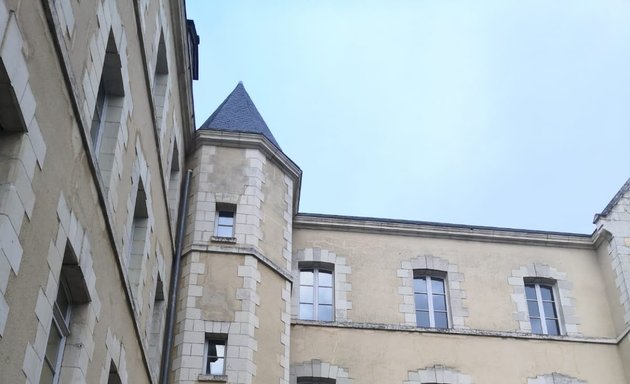 Photo de Collège Anne de Bretagne