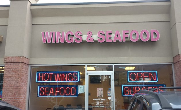 Photo of Wings & Seafood