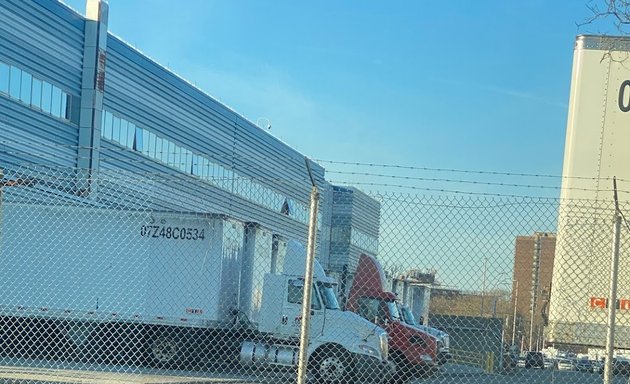 Photo of OZONE PARK CARRIER ANNEX — Post Office