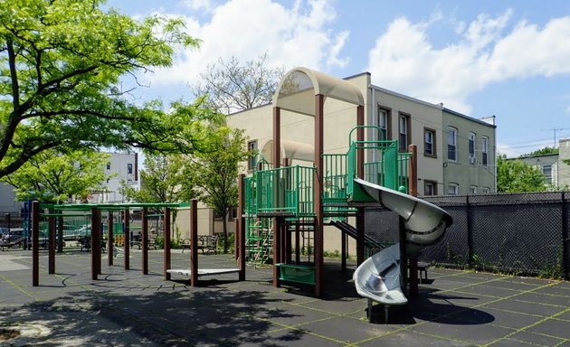 Photo of Dan Ross Playground