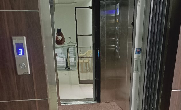 Photo of Starson Elevators