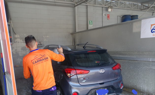 Foto de Carwash D León de Judá