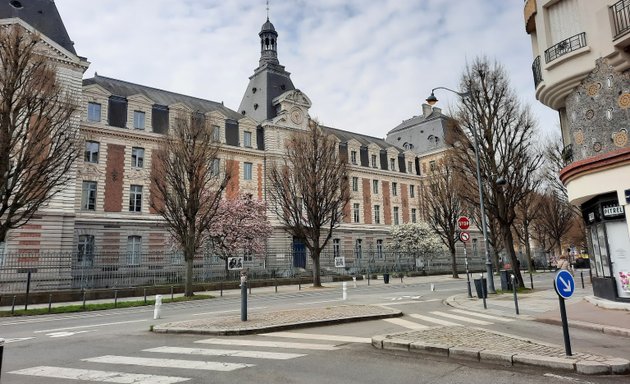 Photo de Lycée Et Collège Émile Zola