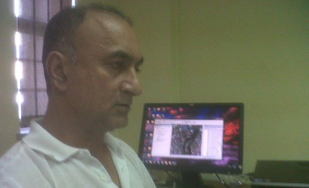 Photo of Naushad Omar Land Surveyor