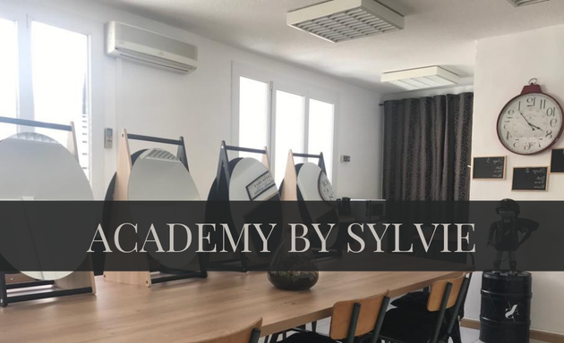 Photo de Academy by Sylvie