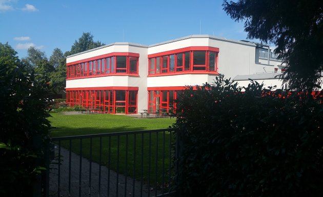 Foto von Volksschule Schallmoos (Heinrich Salfenauer Volksschule)