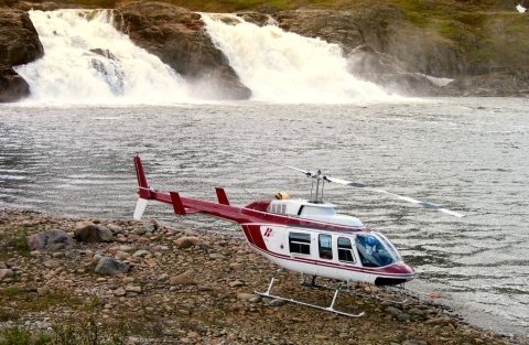 Photo of Aircraft Line Maintenance