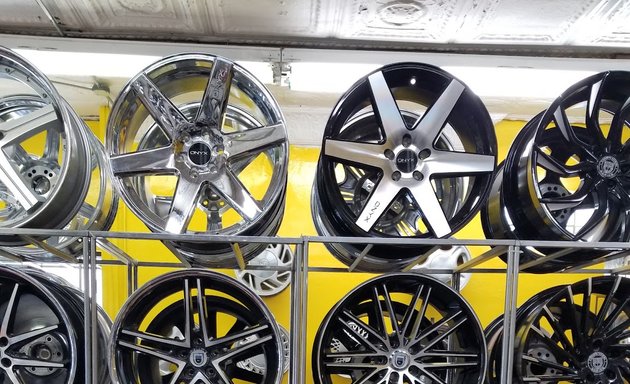 Photo of Mercado Tires & Wheels Inc