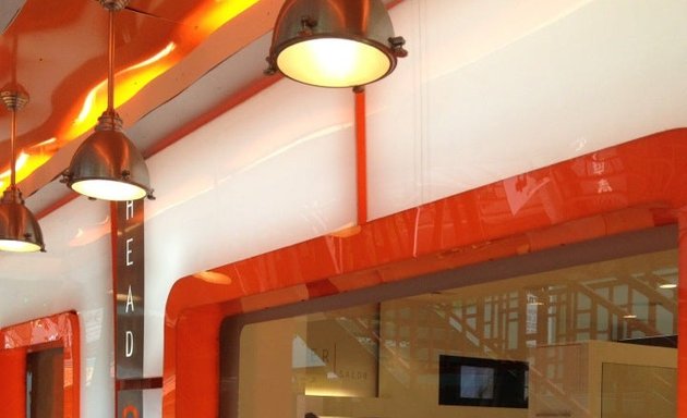 Photo of Headquarter Salon