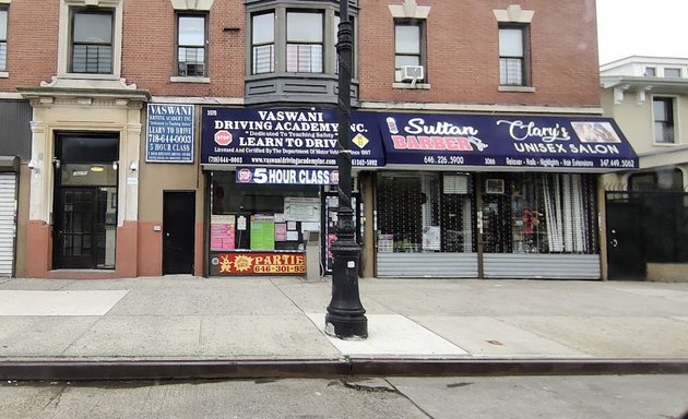 Photo of Clarys Unisex Beauty Salon