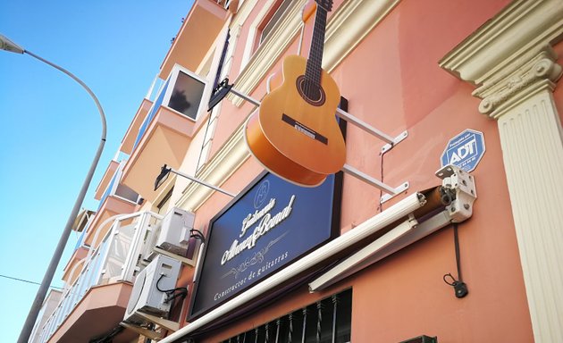 Foto de Guitarrería Álvarez y Bernal | Tienda de Guitarras en Sevilla