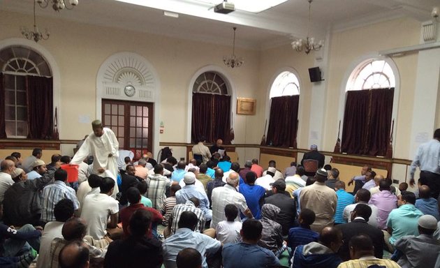 Photo of مسجد وايت سيتي White City Mosque